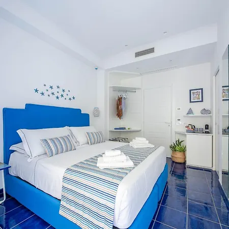 4blu Marine Гостевой дом