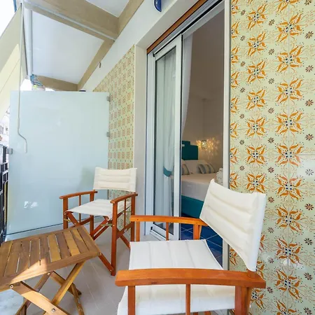 招待所 4blu Marine 马奥莱